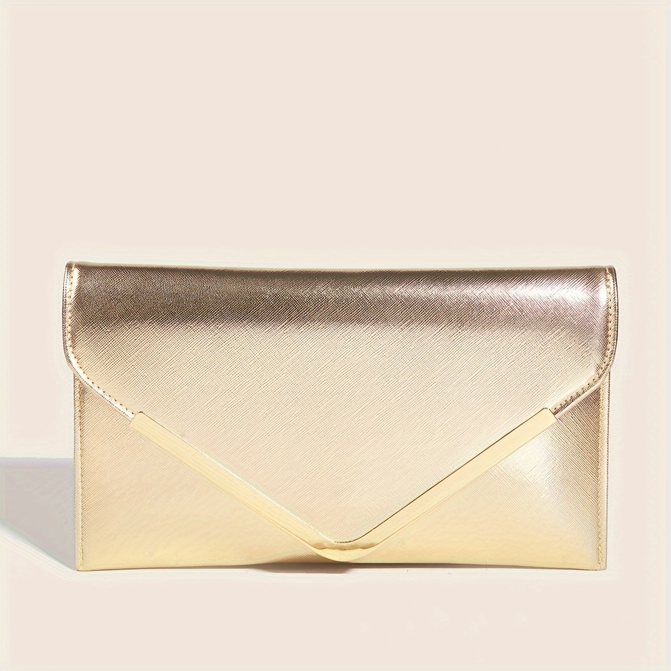 Sophisticate clutch